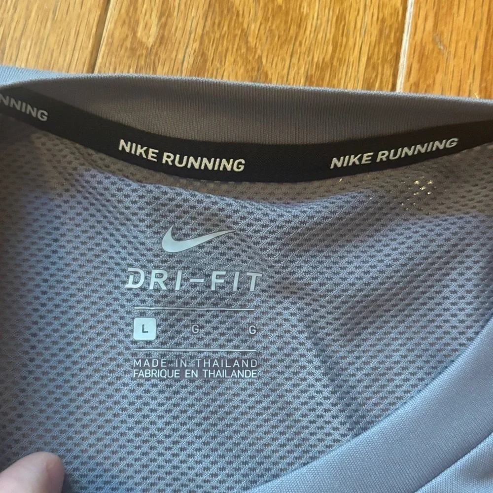 Nike Tank Top W/ Star Detail Womens Size Large